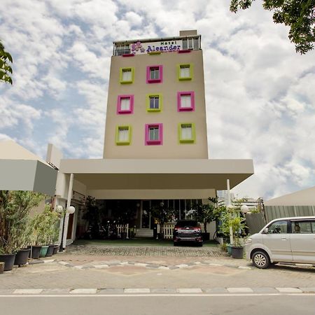 Collection O Gambir Near Masjid Istiqlal Formerly Aleander Hotel Jakarta Exterior photo